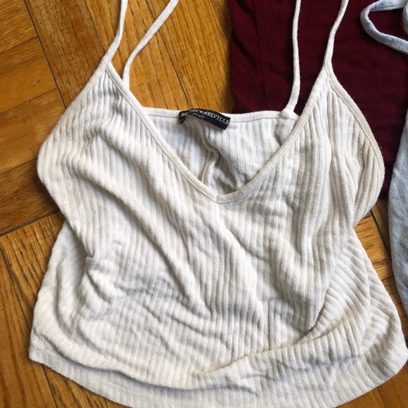 Brandy Melville Bundle - Picture 2 of 4